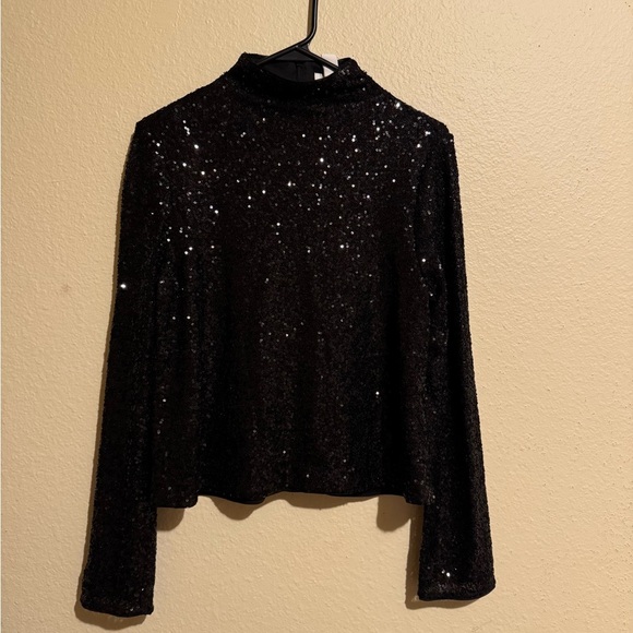 H&M Black and Silver Sequin High Low Blouse - Picture 1 of 4